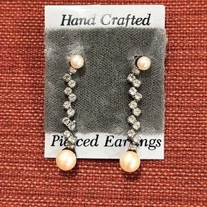 Pearl and rhinestone pierced earrings